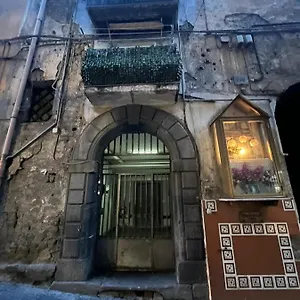 https://centro-storico-casa-mari.hotels-amalfi.com