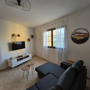 https://apt-casa-maday.in-canary-islands.com